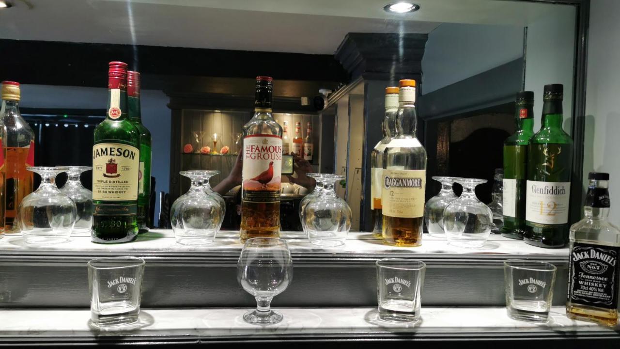 The Manor House Inn コンセット エクステリア 写真